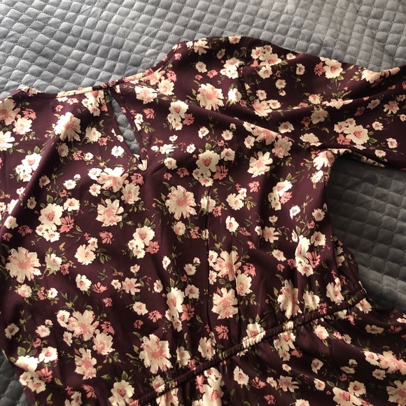 Floral romper - Picture 5 of 5